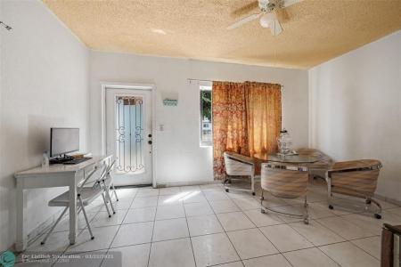 12260 N N Miami Avenue, North Miami, Florida 33168, HOA KỲ