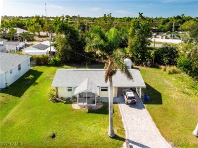 5571 Avenue D, Bokeelia, Florida 33922, USA