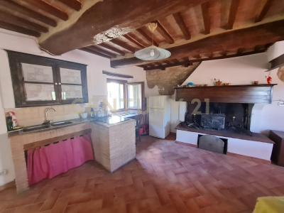 Via Volterra, Cinigiano, Toscana 58044, Italien