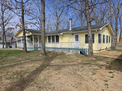 25193 Cedar Crest Drive, Hermitage, Missouri 65668
