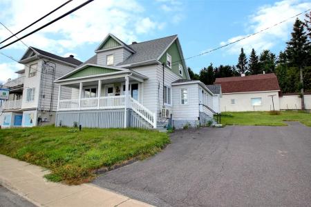 256 Rue Commerciale, Saint-Louis-du-Ha! Ha!, Quebec G0L 3S0, Kanada