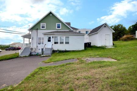 256 Rue Commerciale, Saint-Louis-du-Ha! Ha!, Quebec G0L 3S0, Kanada