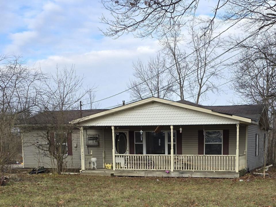 4404 N Lake Rd, West Farmington, Ohio 44491