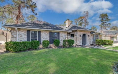 3706 Brookbank Drive, Houston, Texas 77068, USA