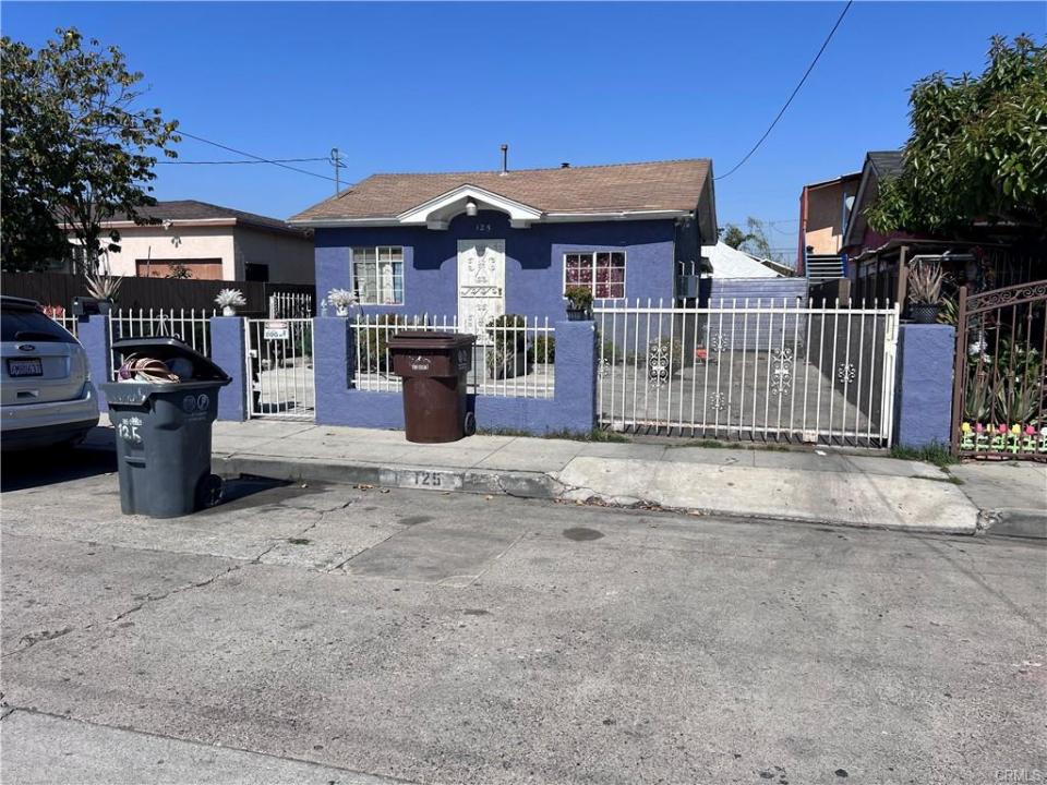 125 E. Cedar St, Compton, קליפורניה 90220, ארצות הברית של אמריקה 