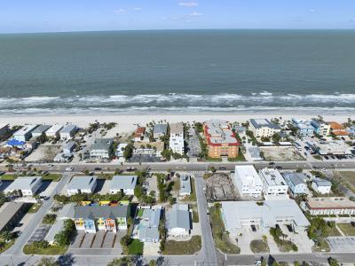 2116/2114 1st St, Indian Rocks Beach, 佛羅里達州 33785, 美國