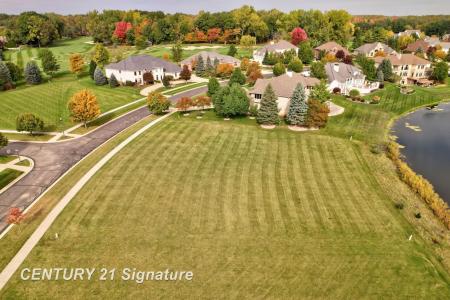 34 W Grove, Freeland, Michigan 48623