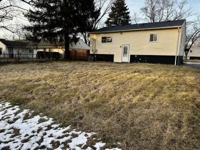520 E Birch Drive, Glenwood, Illinois 60425