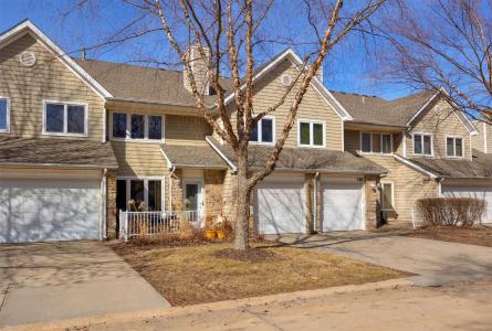 811 Burr Oaks Drive 307, West Des Moines, Iowa 50266, Estados Unidos