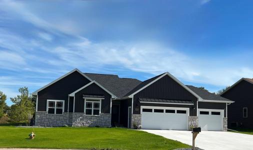 1885 Forest Glen Road, Neenah, Wisconsin 54956-8964, USA