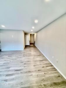 15 Interlaken Court #6, Freehold, نيو جيرسي 07728, الولايات المتحدة