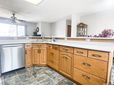 608 2ND STREET W, Meadow Lake, Saskatchewan S9X 1E1, Canada