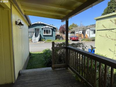 16131 W HOFFELDT LN Sp 15, Brookings, Oregon 97415, USA