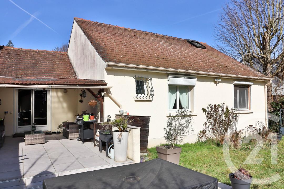 Lardy, Île-de-France 91510, France