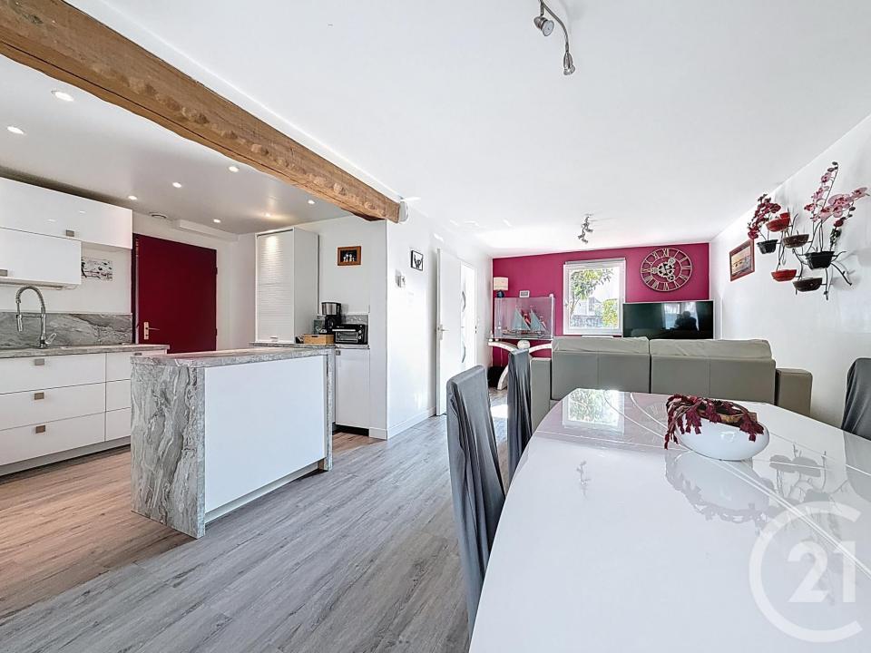 Ste Genevieve Des Bois, Île-de-France 91700, Pháp