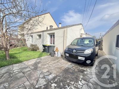 Athis Mons, Île-de-France 91200, France