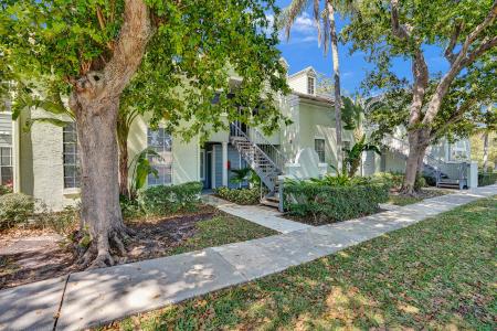 1050 Crystal Way #N, Delray Beach, Floryda 33444, USA