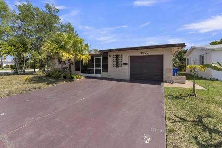 1270 NW 66th Terrace, Margate, Floryda 33063, USA