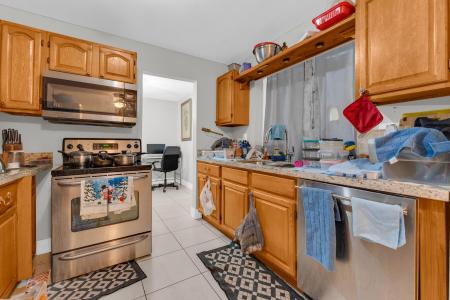 1270 NW 66th Terrace, Margate, Floryda 33063, USA