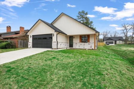 911 Augusta Drive, Lufkin, Texas 75901