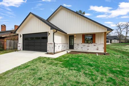911 Augusta Drive, Lufkin, Texas 75901