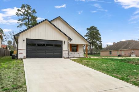 911 Augusta Drive, Lufkin, Texas 75901