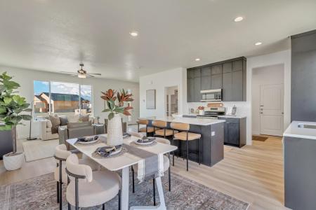 2398 E Cinder LN, Eagle Mountain, Utah 84005, Estados Unidos
