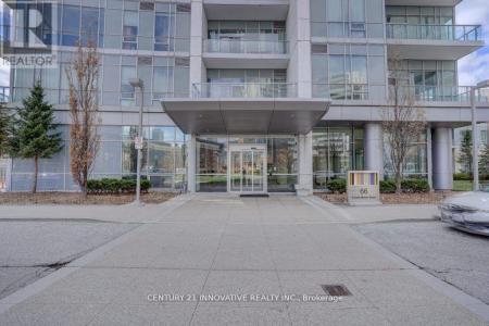 66 FOREST MANOR ROAD, Toronto (henry Farm), Ontario M2J 0B7, Kanada
