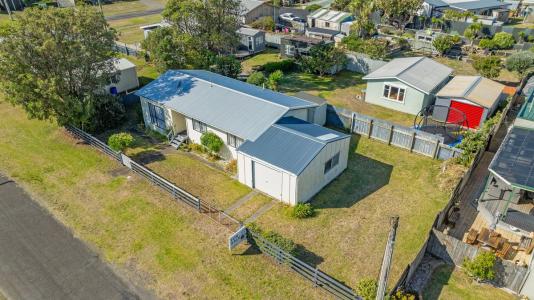 3 Ruanui Street, Himatangi Beach, Manawatu District 4891, Nueva Zelanda