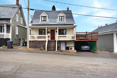 493  Rue de l'Église, Pohénégamook, Quebec G0L 1J0, Canada