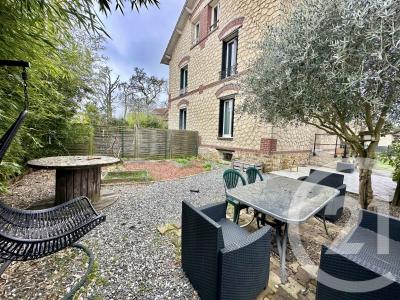 Beauchamp, איל-דה-פרנס 95250, צרפת 