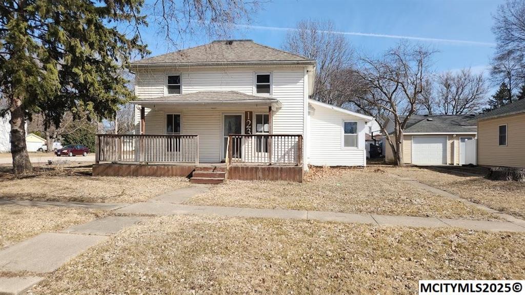 123 W Water St, Shell Rock, Iowa 50670, Estados Unidos