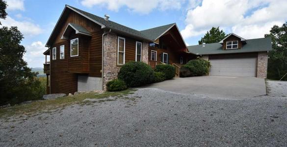 161 CR 210, Holiday Island, Arkansas 72632, USA