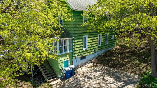 707 W Edwards Ave, Houghton, Michigan 49931, USA