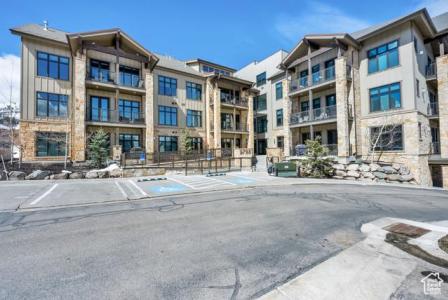 3793 BLACKSTONE DR 2F, Park City, Utah 84098, USA