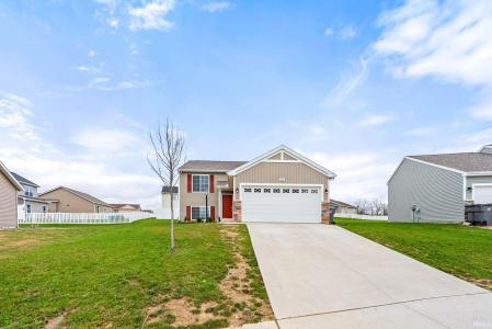 1341 Sturgeon Point, Goshen, אינדיאנה 46526, ארצות הברית של אמריקה