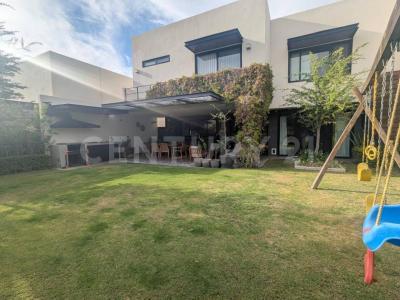 magno clúster ,, Celaya, Guanajuato 38088, Meksika