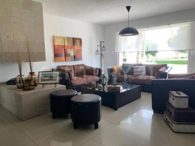 Santa lucia 212,, Celaya, Гуанахуато 38088, Мексика