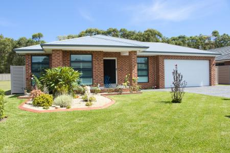 43 Martin Cct, Tea Gardens, NSW 2324, Australia