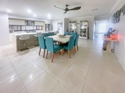43 Martin Cct, Tea Gardens, NSW 2324, Australia