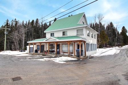 46 Rue de Pied-du-Lac, Rivière-Bleue, 퀘벡주 G0L 2B0, 캐나다