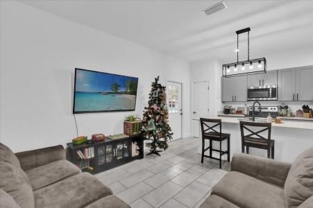 2319 9TH AVENUE, DELAND, Флорида 32724, Соединенные Штаты
