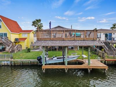 170 Barracuda Street, Bayou Vista, Texas 77563, USA