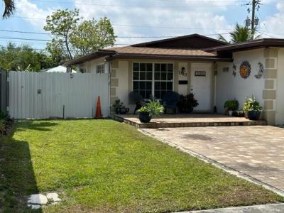 1380 NW 171 Street, Miami, Flórida 33169, Estados Unidos