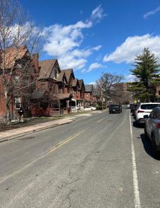 337 Laurel Street, Hartford, Connecticut 06105, Estados Unidos