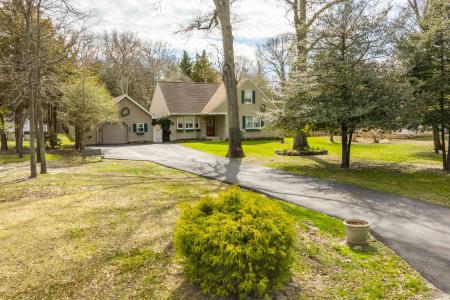 19 Lomurno Lane, Green Creek, New Jersey 08210