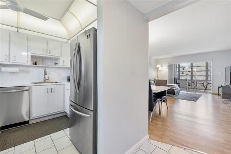 7847 Golf Circle Drive # 211, Margate, Florida 33063, USA
