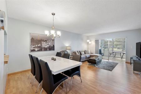 7847 Golf Circle Drive # 211, Margate, Florida 33063, USA