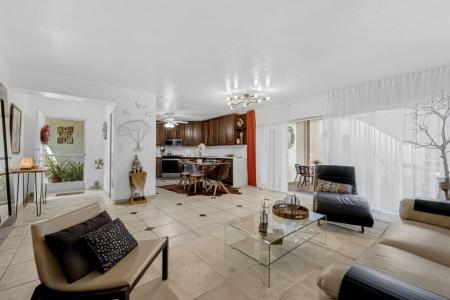 7 Greenway Village 102 N 102, Royal Palm Beach, Floride 33411, États-Unis