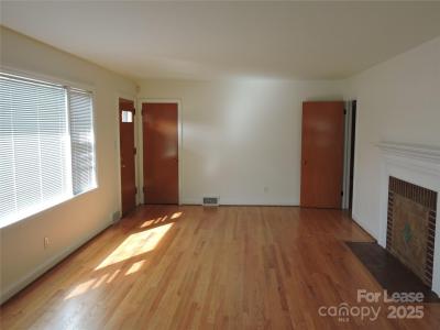35 Griffing Boulevard, Asheville, 北卡羅來納州 28804, 美國